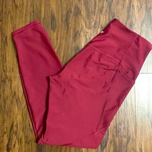 Old Navy Elevate Leggings